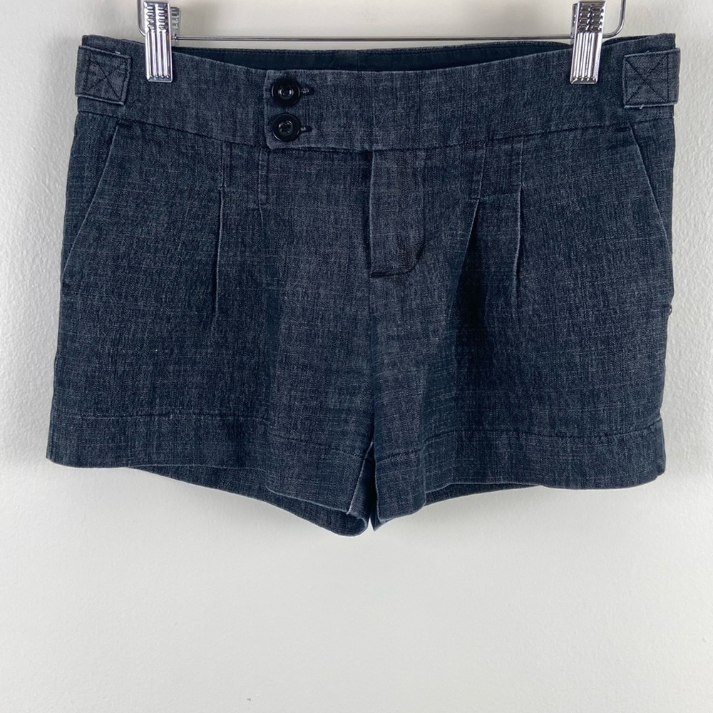 ✨3/$25✨ Urban Behavior Demin Pleated Shorts - XS